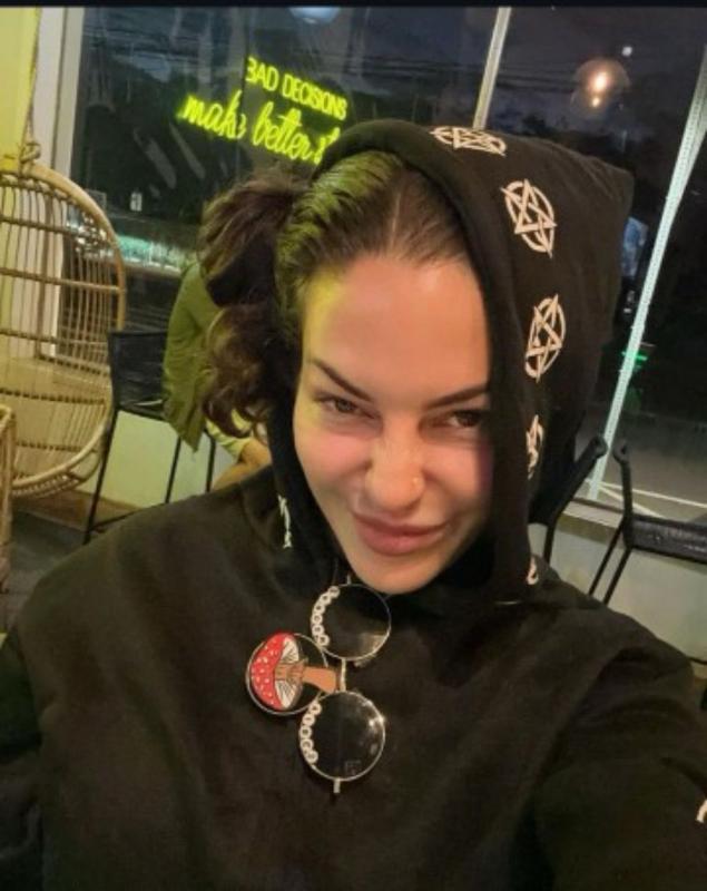 Woman image