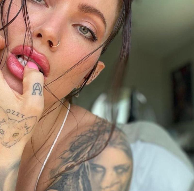Woman image