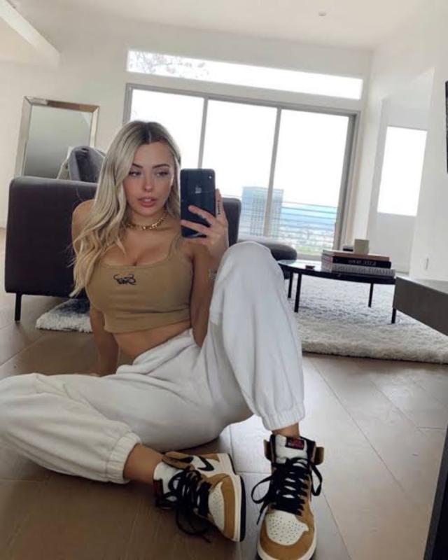 Woman image