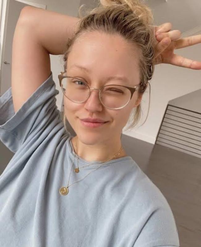 Woman image