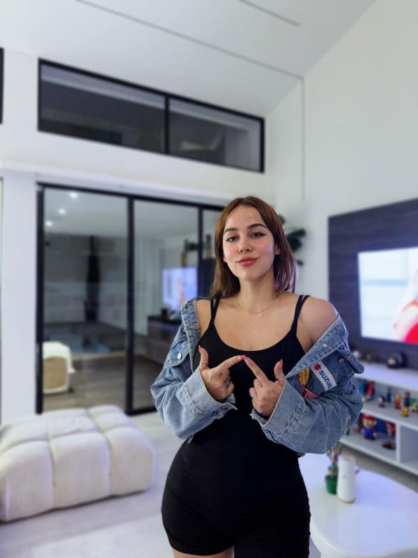 Woman image