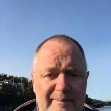 people looking to talk