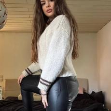 people looking to talk