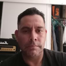people looking to talk