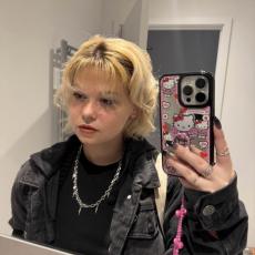 people looking to talk