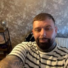 people looking to talk