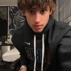 people looking to talk