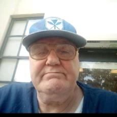 people looking to talk