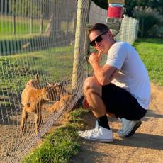 people looking to talk