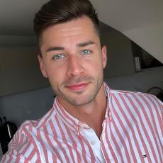 people looking to talk